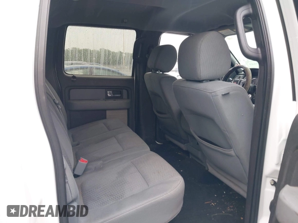 2013 Ford F-150 XL z VIN 1FTFW1EF7DFD27607, wystawiony jako IAAI lot #42369849 z przebiegiem Nie podano mil oraz . Historia ofert i sprzedaży dostępna na DreamBid. Obrazek 8.