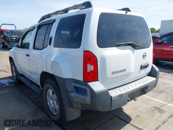 2007 Nissan Xterra SE with VIN 5N1AN08W87C532101, listed as a IAAI auction lot 41934864 with 175,636 mi miles. Bid and sale history available at carsss.com. Image 3.