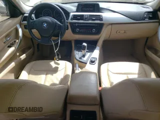 2013 BMW 3 Series 328i xDrive z VIN WBA3B3C5XDF536289, wystawiony jako Copart lot #55786625 z przebiegiem 84 299 mil mil oraz Szkoda całkowita • Salvage title. Historia ofert i sprzedaży dostępna na DreamBid. Obrazek 8.