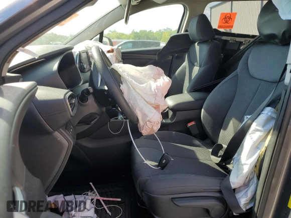 2020 Hyundai Santa Fe SE with VIN 5NMS23ADXLH157562, listed as a Copart auction lot 50577945 with 106,890 mi miles and Non Repairable. Bid and sale history available at carsss.com. Image 7.