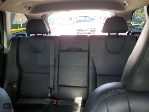 2016 Volvo XC60 T5 Premier с VIN YV4612RK3G2785987, выставлен на аукционе Copart как лот 56304055 с пробегом 153 394 миль миль и Списание • Salvage title. История ставок и продаж доступна на DreamBid. Изображение 10.