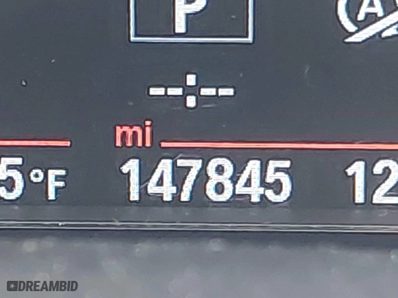 2015 BMW 3 Series Gran Turismo 328i xDrive with VIN WBA3X5C50FD560192, listed as a IAAI auction lot 41364038 with 147,845 mi miles. Bid and sale history available at carsss.com. Image 16.