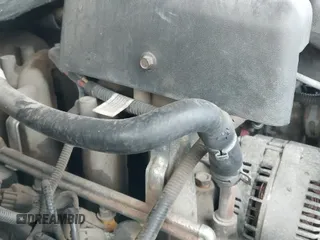 2001 Ford F-150 XL с VIN 1FTRF17WX1NA32027, выставлен на аукционе IAAI как лот 43145206 с пробегом 199 637 миль миль и . История ставок и продаж доступна на DreamBid. Изображение 13.