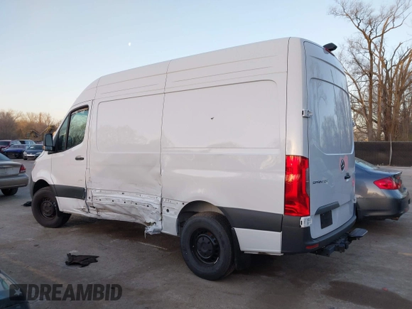 2025 Mercedes-Benz Sprinter Cargo with VIN W1Y4KBHY8ST203488, listed as a IAAI auction lot 41783964 with 1,578 mi miles and . Bid and sale history available at carsss.com. Image 15.