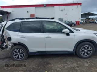 2021 Subaru Forester Premium with VIN JF2SKAJC8MH510932, listed as a IAAI auction lot 38412558 with 57,763 mi miles and . Bid and sale history available at DreamBid. Image 13.