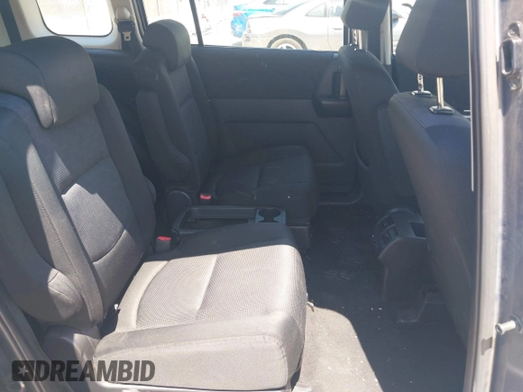 2008 Mazda 5 Grand Touring z VIN JM1CR29L680307325, wystawiony jako IAAI lot #42267347 z przebiegiem 151 415 mil mil oraz . Historia ofert i sprzedaży dostępna na DreamBid. Obrazek 8.