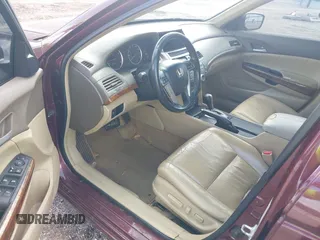 2009 Honda Accord EX-L with VIN 1HGCP36809A026761, listed as a IAAI auction lot 42163300 with 173,652 mi miles and . Bid and sale history available at DreamBid. Image 13.