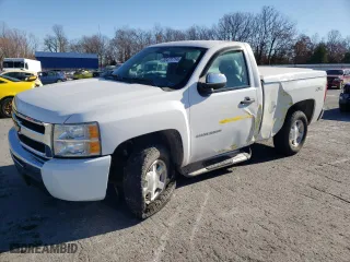 2013 Chevrolet Silverado 1500 Work Truck with VIN 1GCNKPEA2DZ190752, listed as a Copart auction lot 83471714 with 109,678 mi miles and Salvage Title. Bid and sale history available at carsss.com. Image 1.