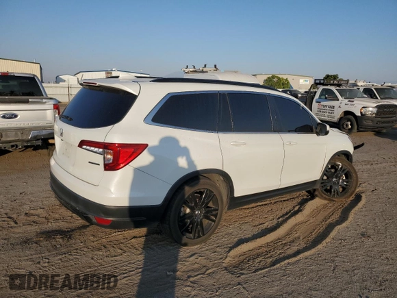 2021 Honda Pilot Special Edition with VIN 5FNYF5H29MB044977, listed as a Copart auction lot 59987795 with 68,561 mi miles and Salvage title. Bid and sale history available at DreamBid. Image 3.