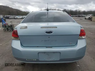 2008 Ford Focus SE z VIN 1FAHP33N48W204502, wystawiony jako Copart lot #53145615 z przebiegiem Nie podano mil oraz Szkoda całkowita • Salvage title. Historia ofert i sprzedaży dostępna na DreamBid. Obrazek 6.