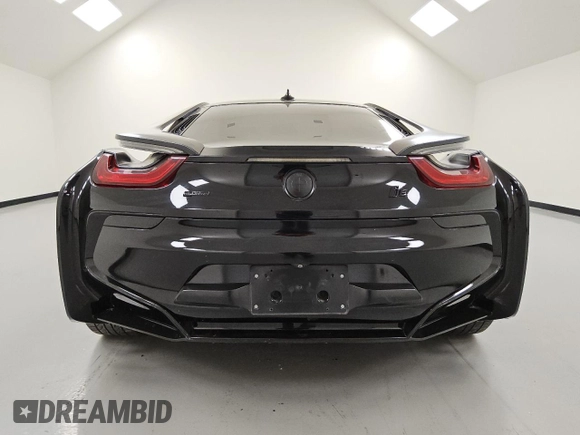 2016 BMW i8 with VIN WBY2Z2C55GV676098, listed as a Copart auction lot 52350665 with 38,649 mi miles and Clean Title. Bid and sale history available at carsss.com. Image 6.