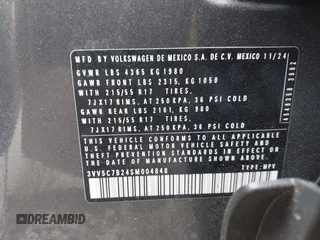 2025 Volkswagen Taos z VIN 3VV5C7B24SM004848, wystawiony jako IAAI lot #42118721 z przebiegiem 6378 mil mil oraz . Historia ofert i sprzedaży dostępna na DreamBid. Obrazek 9.