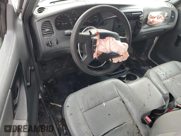 2005 Ford Ranger XL z VIN 1FTYR10D55PA07431, wystawiony jako Copart lot #59722365 z przebiegiem 153 851 mil mil oraz Czysty tytuł • Clean title. Historia ofert i sprzedaży dostępna na DreamBid. Obrazek 8.