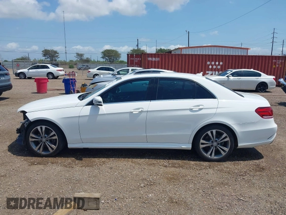 2014 Mercedes-Benz E 350 Sport с VIN WDDHF5KB8EA976807, выставлен на аукционе IAAI как лот 42315607 с пробегом 114 992 миль миль и . История ставок и продаж доступна на DreamBid. Изображение 15.