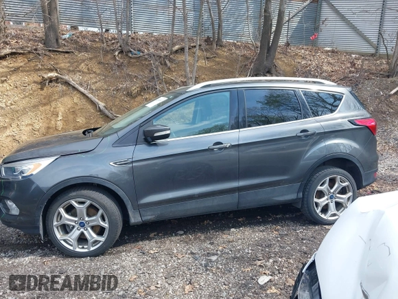 2019 Ford Escape Titanium с VIN 1FMCU9J99KUA43102, выставлен на аукционе IAAI как лот 42146907 с пробегом 91 724 миль миль и . История ставок и продаж доступна на DreamBid. Изображение 15.
