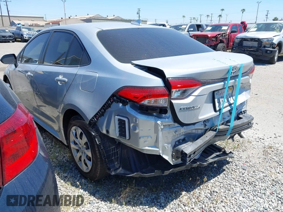 2020 Toyota Corolla LE with VIN JTDEPRAE0LJ080690, listed as a IAAI auction lot 41905637 with 32,904 mi miles and . Bid and sale history available at DreamBid. Image 3.