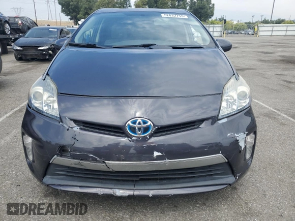 2015 Toyota Prius Advanced z VIN JTDKN3DP9F3068114, wystawiony jako Copart lot #52822755 z przebiegiem Nie podano mil oraz Szkoda całkowita • Salvage title. Historia ofert i sprzedaży dostępna na DreamBid. Obrazek 5.