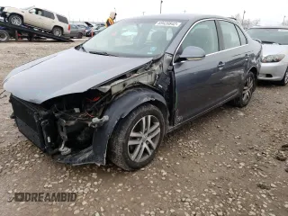 2006 Volkswagen Jetta 2.5L с VIN 3VWRF71K76M674745, выставлен на аукционе Copart как лот 46749263 с пробегом 131 399 миль миль и Списание • Salvage title. История ставок и продаж доступна на DreamBid. Изображение 1.
