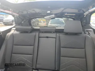 2025 BMW X1 xDrive28i z VIN WBX73EF03S5165138, wystawiony jako Copart lot #54831835 z przebiegiem 2 955 mil mil oraz Szkoda całkowita • Salvage title. Historia ofert i sprzedaży dostępna na DreamBid. Obrazek 10.