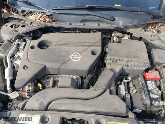 2014 Nissan Altima 2.5 SV with VIN 1N4AL3AP8EC420528, listed as a IAAI auction lot 41779180 with 88,628 mi miles. Bid and sale history available at carsss.com. Image 10.