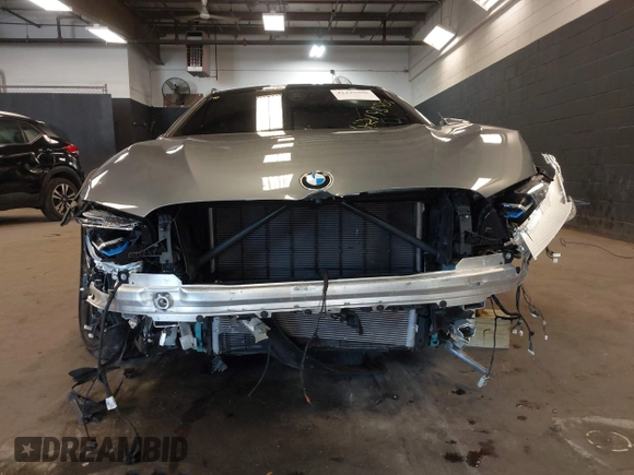 2024 BMW 8 Series 840i z VIN WBAGV4C07RCP08452, wystawiony jako IAAI lot #42195950 z przebiegiem 11 860 mil mil oraz . Historia ofert i sprzedaży dostępna na DreamBid. Obrazek 12.