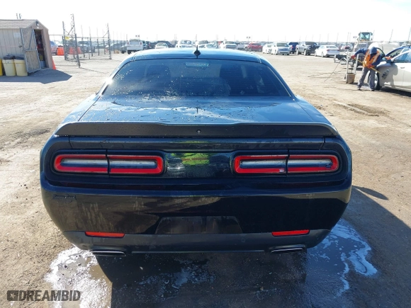 2021 Dodge Challenger SXT with VIN 2C3CDZAGXMH531228, listed as a IAAI auction lot 41473536 with 47,650 mi miles. Bid and sale history available at carsss.com. Image 16.