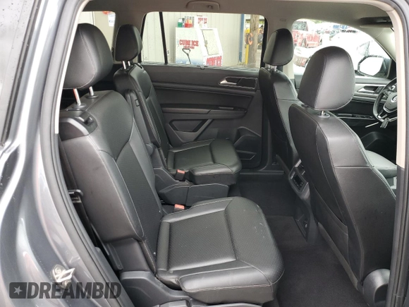 2019 Volkswagen Atlas SE with VIN 1V2DR2CA2KC537413, listed as a Copart auction lot 55360555 with 81,797 mi miles and Salvage title. Bid and sale history available at DreamBid. Image 11.