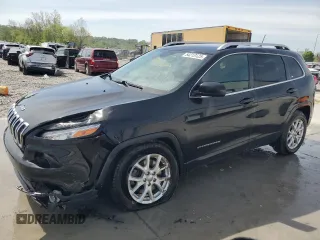 2015 Jeep Cherokee Latitude z VIN 1C4PJMCBXFW715650, wystawiony jako Copart lot #54213125 z przebiegiem 143 962 mil mil oraz Szkoda całkowita • Salvage title. Historia ofert i sprzedaży dostępna na DreamBid. Obrazek 1.