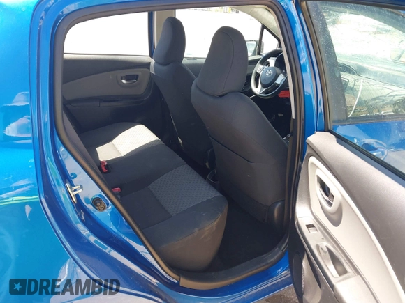 2015 Toyota Yaris L z VIN VNKKTUD36FA036488, wystawiony jako IAAI lot #42307446 z przebiegiem 108 560 mil mil oraz . Historia ofert i sprzedaży dostępna na DreamBid. Obrazek 8.