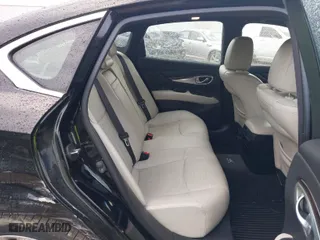 2013 Infiniti M37 with VIN JN1BY1APXDM510005, listed as a IAAI auction lot 39493110 with 202,486 mi miles. Bid and sale history available at carsss.com. Image 8.