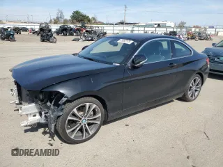 2018 BMW 2 Series 230i xDrive with VIN WBA2J3C51JVA52384, listed as a Copart auction lot 53062575 with 73,124 mi miles and Salvage Title. Bid and sale history available at carsss.com. Image 1.