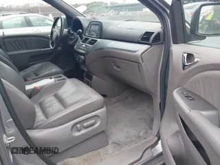 2008 Honda Odyssey EX-L with VIN 5FNRL38718B115950, listed as a IAAI auction lot 41957715 with 226,033 mi miles and . Bid and sale history available at DreamBid. Image 5.