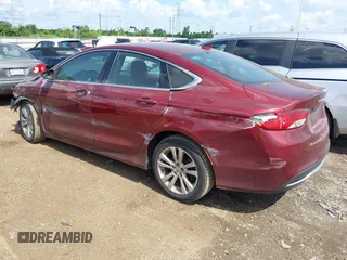 2015 Chrysler 200 Limited z VIN 1C3CCCAB0FN606047, wystawiony jako IAAI lot #42558032 z przebiegiem 185 529 mil mil oraz . Historia ofert i sprzedaży dostępna na DreamBid. Obrazek 3.
