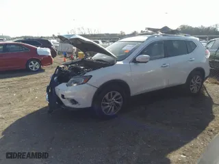 2014 Nissan Rogue SV with VIN 5N1AT2MT1EC754750, listed as a IAAI auction lot 40950139 with 209,257 mi miles. Bid and sale history available at carsss.com. Image 2.