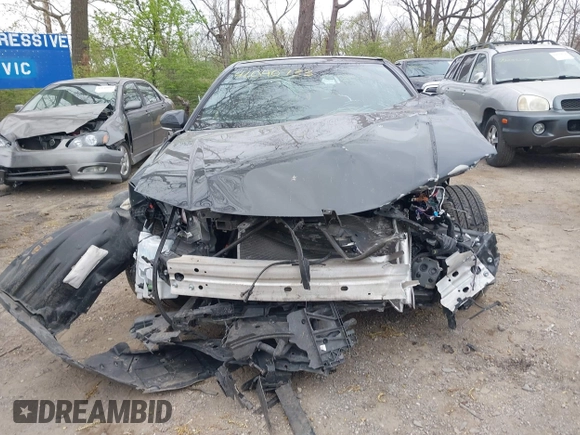 2025 Toyota Camry LE z VIN 4T1DBADK6SU509451, wystawiony jako IAAI lot #42040733 z przebiegiem 22 091 mil mil oraz . Historia ofert i sprzedaży dostępna na DreamBid. Obrazek 13.