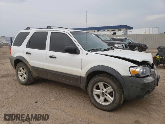 2006 Ford Escape XLT with VIN 1FMCU93196KC35869, listed as a Copart auction lot 67738554 with 164,937 mi miles and Clean Title. Bid and sale history available at carsss.com. Image 4.