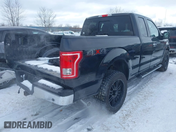 2015 Ford F-150 XLT with VIN 1FTEX1EP7FFC90014, listed as a IAAI auction lot 41581927 with 178,955 mi miles. Bid and sale history available at carsss.com. Image 4.