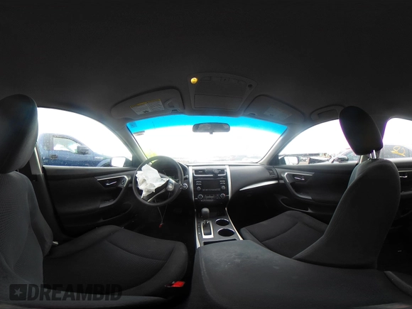 2015 Nissan Altima 2.5 S with VIN 1N4AL3AP4FC145273, listed as a IAAI auction lot 41918180 with 136,239 mi miles. Bid and sale history available at carsss.com. Image 18.