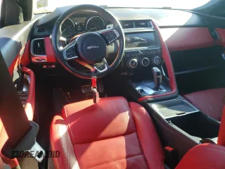 2019 Jaguar E-Pace R-Dynamic S z VIN SADFT2GX8K1Z35915, wystawiony jako Copart lot #80982244 z przebiegiem 108 768 mil mil oraz Szkoda całkowita • Salvage title. Historia ofert i sprzedaży dostępna na DreamBid. Obrazek 8.
