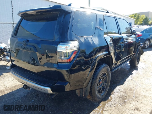 2022 Toyota 4Runner TRD Off Road Premium z VIN JTERU5JR1N6043333, wystawiony jako IAAI lot #40765680 z przebiegiem 65 654 mil mil oraz . Historia ofert i sprzedaży dostępna na DreamBid. Obrazek 4.