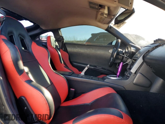 2004 Nissan 350Z Touring with VIN JN1AZ34D34T162172, listed as a Copart auction lot 83584664 with 146,780 mi miles and Salvage Title. Bid and sale history available at carsss.com. Image 10.