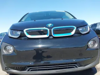 2017 BMW i3 z VIN WBY1Z8C30HV893766, wystawiony jako IAAI lot #42183288 z przebiegiem 60 514 mil mil oraz . Historia ofert i sprzedaży dostępna na DreamBid. Obrazek 13.