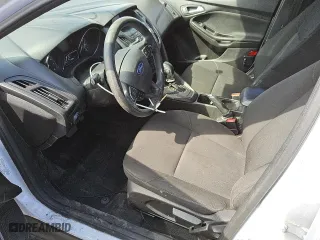 2018 Ford Focus SE with VIN 1FADP3F23JL297522, listed as a Copart auction lot 49119045 with 61,496 mi miles and Clean Title. Bid and sale history available at carsss.com. Image 7.