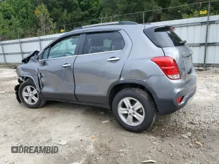 2020 Chevrolet Trax LT with VIN 3GNCJPSB4LL276150, listed as a Copart auction lot 60269245 with 73,689 mi miles and Salvage title. Bid and sale history available at DreamBid. Image 2.