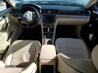 2016 Volkswagen Passat SE z VIN 1VWBT7A35GC041991, wystawiony jako Copart lot #88975575 z przebiegiem 117 300 mil mil oraz Szkoda całkowita • Salvage title. Historia ofert i sprzedaży dostępna na DreamBid. Obrazek 8.
