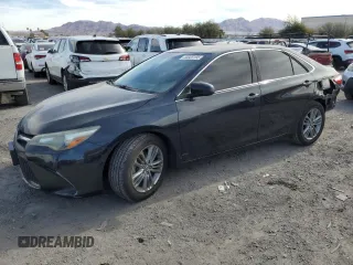 2015 Toyota Camry XLE with VIN 4T1BF1FK0FU034426, listed as a Copart auction lot 44825195 with 146,303 mi miles and Salvage Title. Bid and sale history available at carsss.com. Image 1.