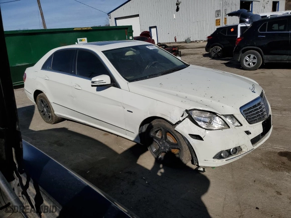 2011 Mercedes-Benz E-Class E 350 Luxury BlueTEC with VIN WDDHF2EB1BA292204, listed as a Copart auction lot 47362675 with 84,712 mi miles and Salvage Title. Bid and sale history available at carsss.com. Image 4.