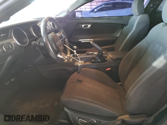 2018 Ford Mustang GT z VIN 1FA6P8CF9J5108759, wystawiony jako Copart lot #59017865 z przebiegiem 79 421 mil mil oraz Szkoda całkowita • Salvage title. Historia ofert i sprzedaży dostępna na DreamBid. Obrazek 7.