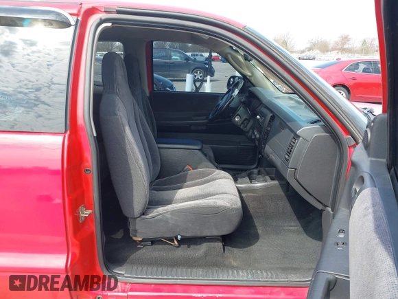 2003 Dodge Dakota z VIN 1D7HG42X93S296117, wystawiony jako IAAI lot #42045149 z przebiegiem 161 725 mil mil oraz . Historia ofert i sprzedaży dostępna na DreamBid. Obrazek 5.