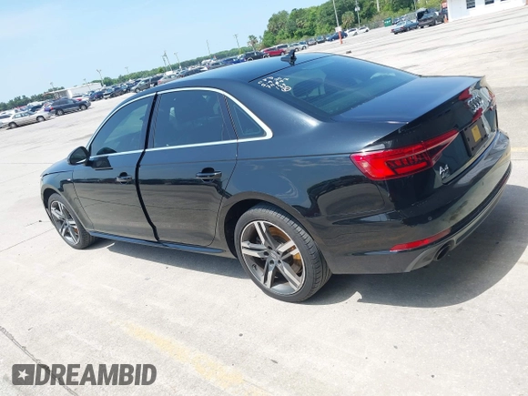 2017 Audi A4 Premium Plus z VIN WAULNAF40HN035471, wystawiony jako IAAI lot #42220167 z przebiegiem 84 468 mil mil oraz . Historia ofert i sprzedaży dostępna na DreamBid. Obrazek 13.